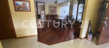 Departamento de 242 m² en Lomas de Monteserrín cerca de UDLA Park