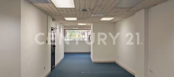 Local comercial en Kennedy Norte, planta baja, 86.89 m²