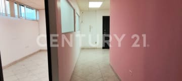 Local en Kennedy Norte, planta baja, 54.42 m²