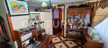 Casa en Quito con potencial de rentabilidad e ingresos