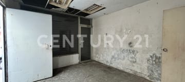 Local en Urdesa: 20m², ideal para remodelar