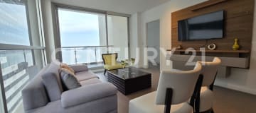 Depto. de 138m² en Puerto Santa Ana con vista al río y piscina