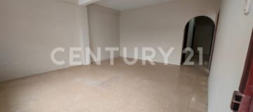 Casa rentera con 2 deptos. en Esteros Sur - 267m²