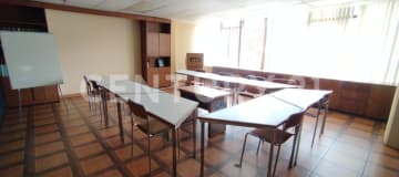 Oficina 110m² en Edificio España, vista al Pichincha, 24/7