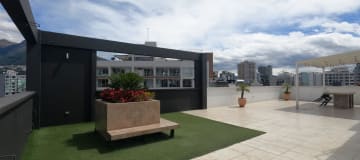 VENTA SUITE POR ESTRENAR DE 54,7 M2 5TO PISO, SECTOR LA CAROLINA IR