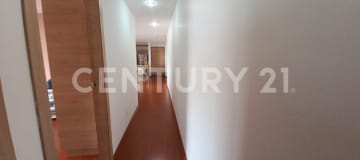Departamento en Lomas de Monteserrín - 2 hab. con parqueadero
