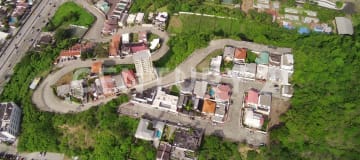 Terreno multifamiliar 1,700m² en Los Senderos, ideal para 12 deptos