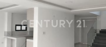 Casa estreno en Mallorca Village: 3 habs, 165m² y acabados premium