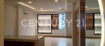 Depto. 82m² en Kennedy Norte con vista a vía principal