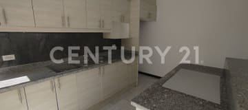 Casa nueva en urbanización privada con 3 dormitorios y terraza