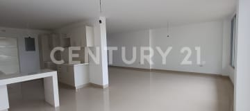 Casa moderna en venta en Norte de Guayaquil