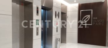 Oficina 65.79m² en Ceibos con vista y parqueo - $149,000