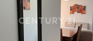 Departamento céntrico con 3 dormitorios y garage cubierto