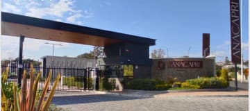 Venta Casa con Jardín 220m2 en Urbanización – Tumbaco - Collaquí