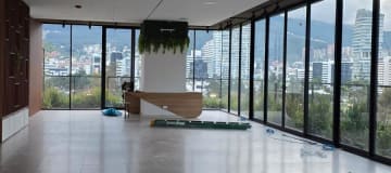 EN RENTA OFICINA EN LA CAROLINA