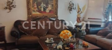 Casa en venta en Amagasi del Inca - 300m² con 4 dormitorios
