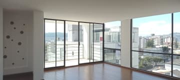 Venta de Penthouse 3 dormitorios. Excelente Vista. Sector: GRANDA CENTENO