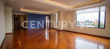 Penthouse de lujo 637m² en Quito Tenis con terraza