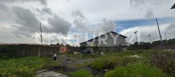 Terreno esquinero en venta en Av. Nicolás Lapentti - Ideal logística