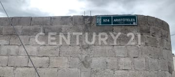 Terreno esquinero 200m² en San Juan de Calderón - Papeles en regla