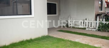 Casa en Valle Alto con seguridad 24/7, ideal para vivir o invertir