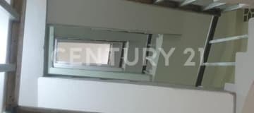 Edificio mixto 3 pisos en Quisquis: 846m², locales y suites - $400K