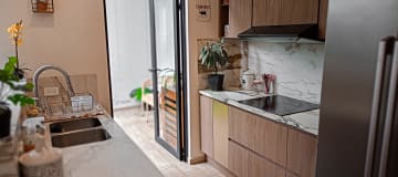 VENDO CASA CON JARDIN TUMBACO RUTA VIVA LA MORITA II