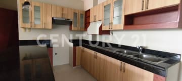Departamento en Los Ceibos, 1 dormitorio y área social