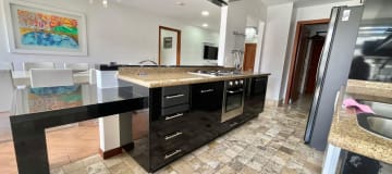 Venta o Renta Departamento 3 Dormitorios. Sector González Suárez. SC