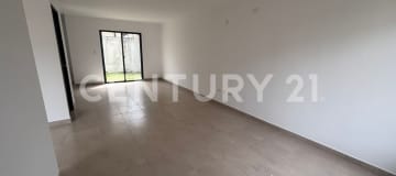 Villa 4 dormitorios en Los Prados - Km 15 vía a Salitre