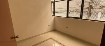 Oficina diagonal a Supercines Orellana