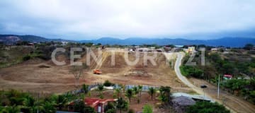Lotes frente al mar en Puerto Cayo desde $15,000