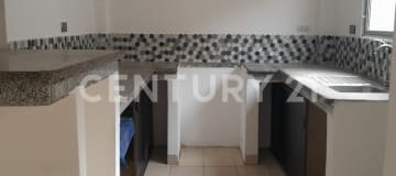 Casa moderna 2 plantas con jacuzzi y balcón al Río Daule