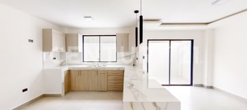 Casa nueva en Mallorca Village, 4 hab. - 131 m² - $150,000