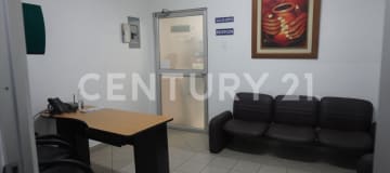 Consultorio médico 38m² en Torre Norte con parqueo