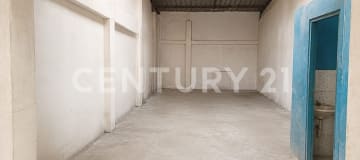 Bodega 240m² en alquiler con seguridad 24/7 y parqueo
