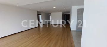 Departamento de lujo en Lomas de Monteserrín - 193m² y 4 dormitorios