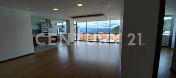 Departamento de lujo en Lomas de Monteserrín - 193m² y 4 dormitorios