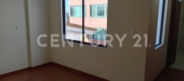 Dúplex en Monteserrín 3 dorm. 2 park. entrega en 45 días