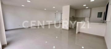 Casa amplia en venta en Norte de Daule