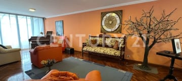 Penthouse en venta - República del Salvador, Quito