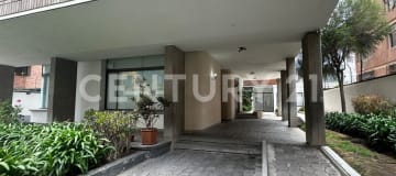 Penthouse en venta - República del Salvador, Quito