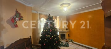 Casa amplia en venta en Quito
