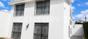 Casa esquinera 180m² en La Brasil - Ideal comercial/residencial