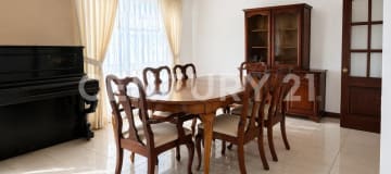 Casa esquinera 180m² en La Brasil - Ideal comercial/residencial
