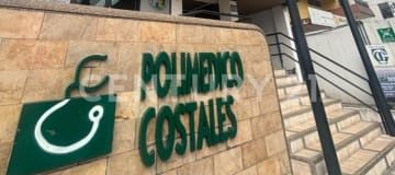 Consultorio médico amoblado en Av. El Periodista - listo para operar