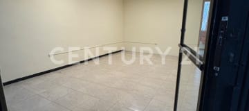 Oficina/local en Quito Tenis - 37m², ideal para salud