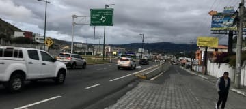 Venta de terreno plano Guayllabamba 5.000 m2, abundante agua y árboles frutales