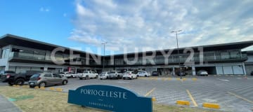 Local 40m² en Porto Celeste, planta alta, baño y seguridad
