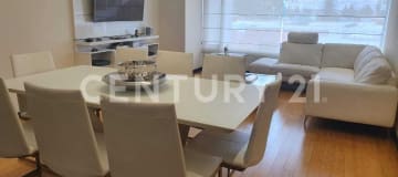 Departamento moderno en Torres del Bosque con piscina y gimnasio